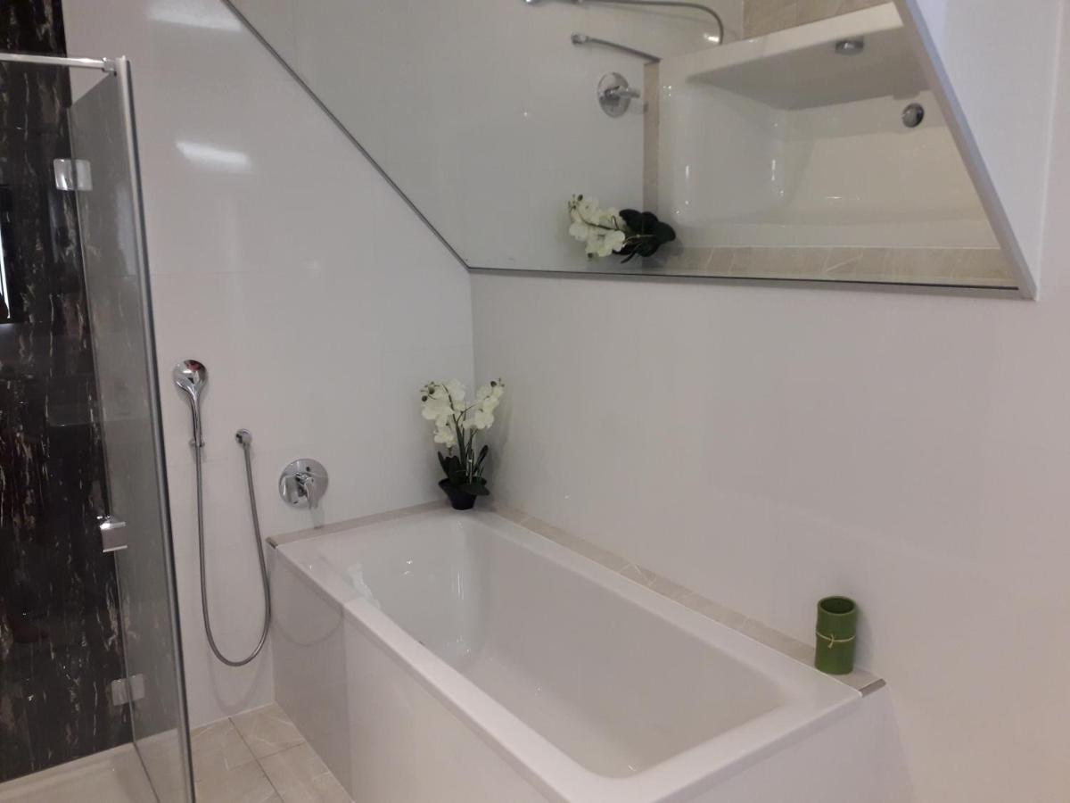 Apartment Top 3 Mit 4 Betten Bestrooms Eu Штайр Екстер'єр фото